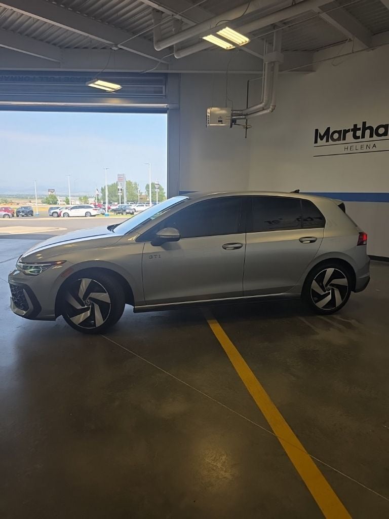 2025 Volkswagen Golf GTI 2.0T S w/ Nav & Heated Seats